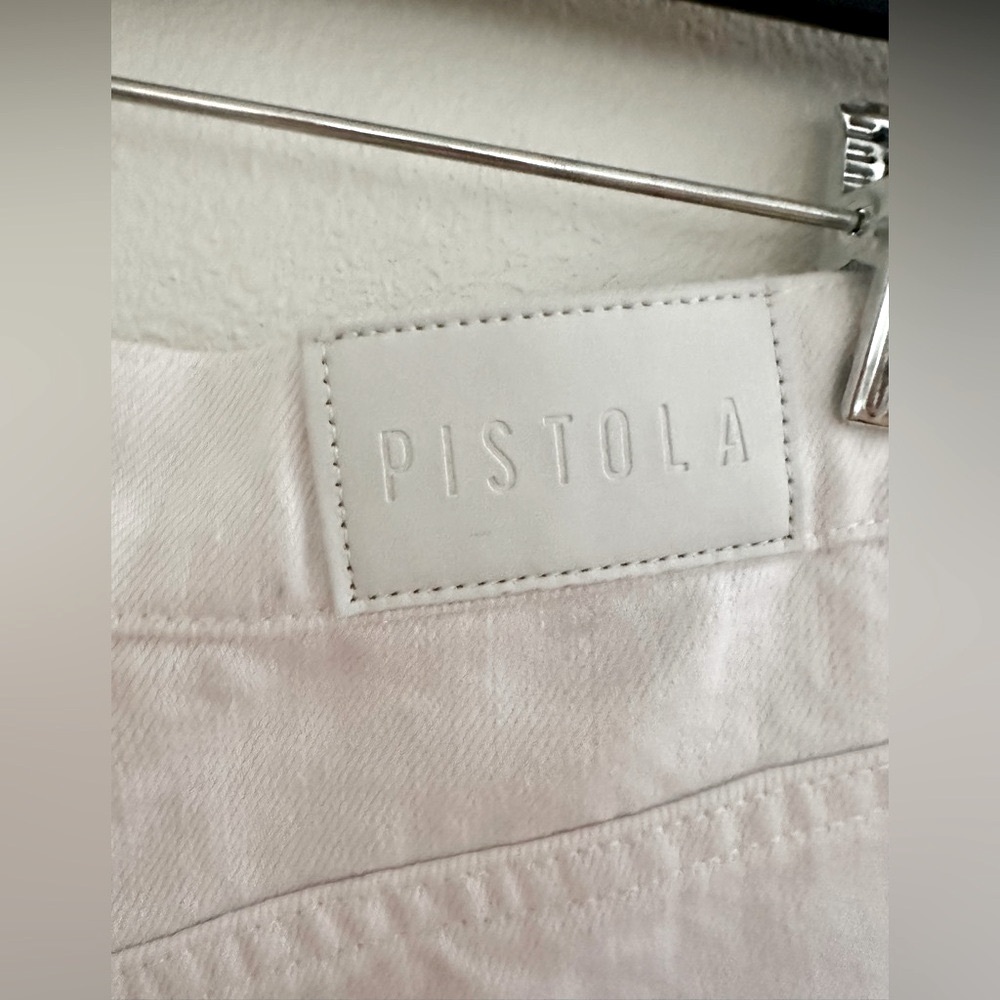 Pistola Denim women’s white distressed shorts size 28 - Picture 8 of 10